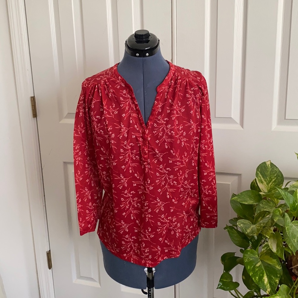 H&M 3/4 Sleeve Floral Red Shirt